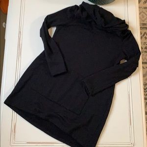 SUPER SOFT Like-new Soma hoodie